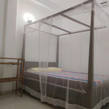 Hector House Hotel Уелигама Екстериор снимка