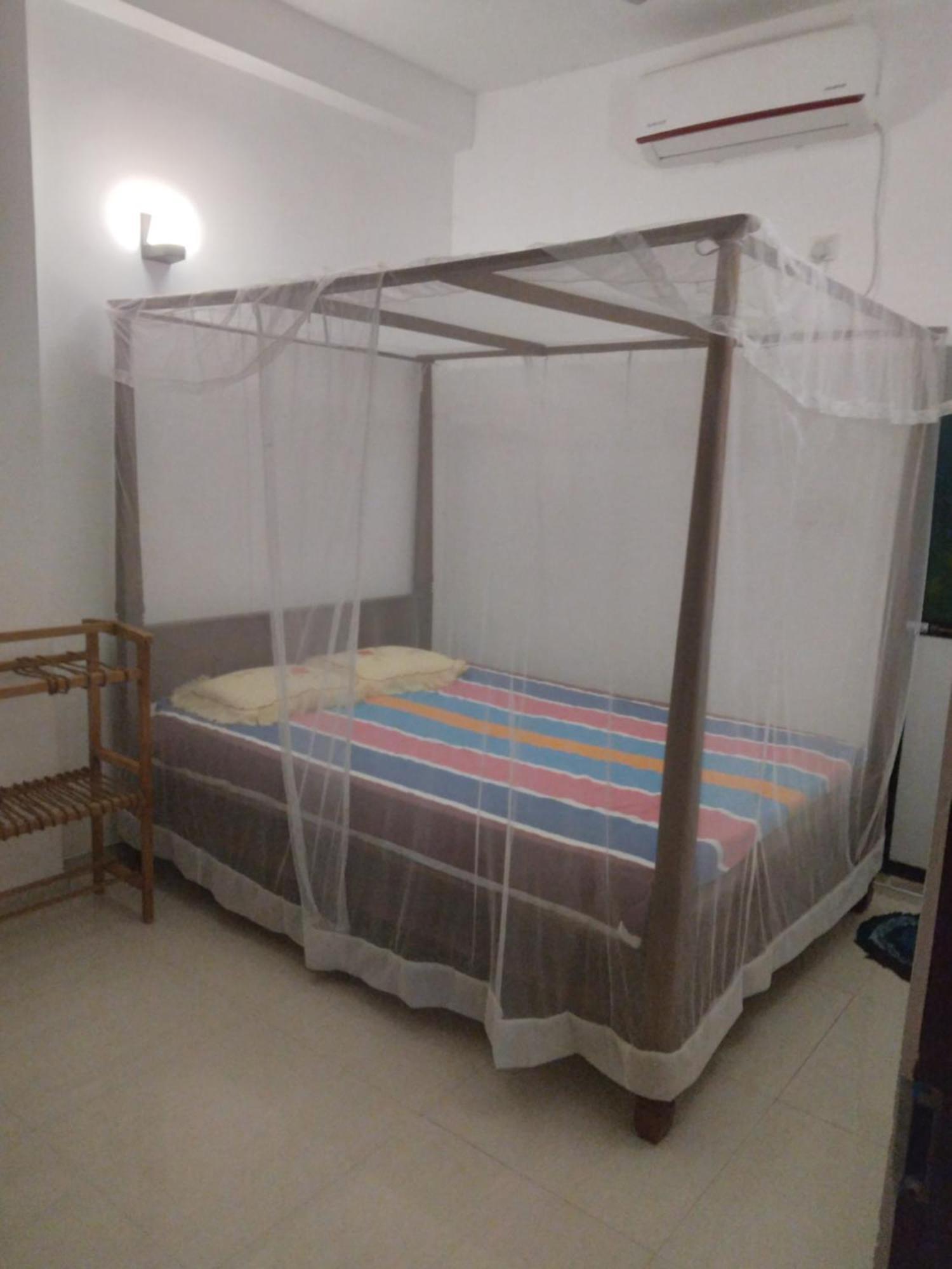 Hector House Hotel Уелигама Екстериор снимка